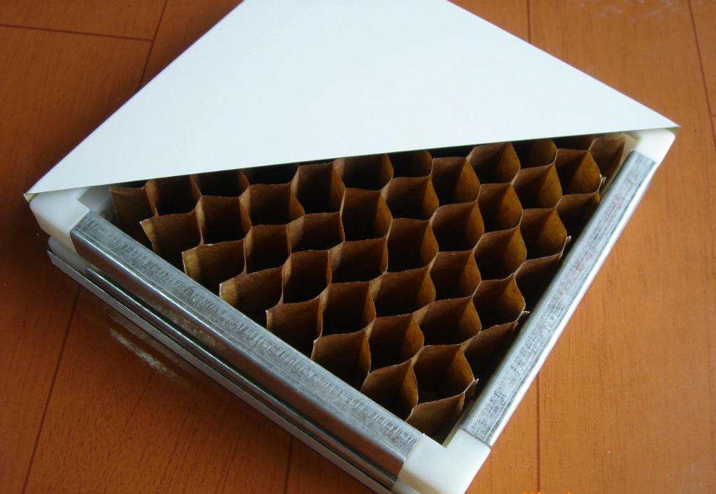 妖精动漫网页版板安装需要注意哪些细节